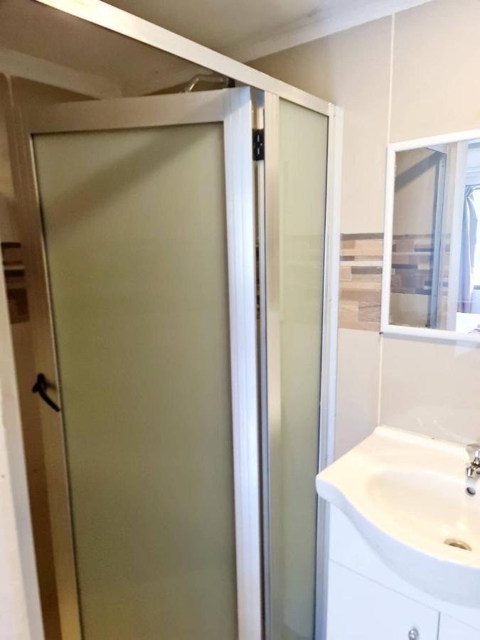 Masters 2 Bedroom Apartment Westfield นาดี ภายนอก รูปภาพ
